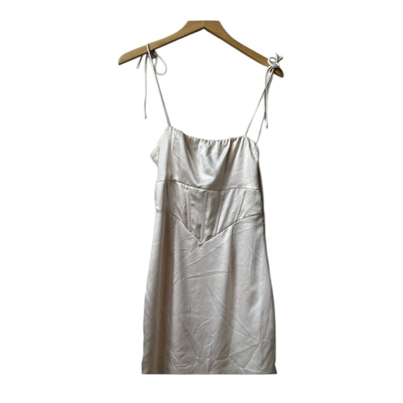 Princess Polly Dresses & Skirts - Princess Polly Cream Mini Dress